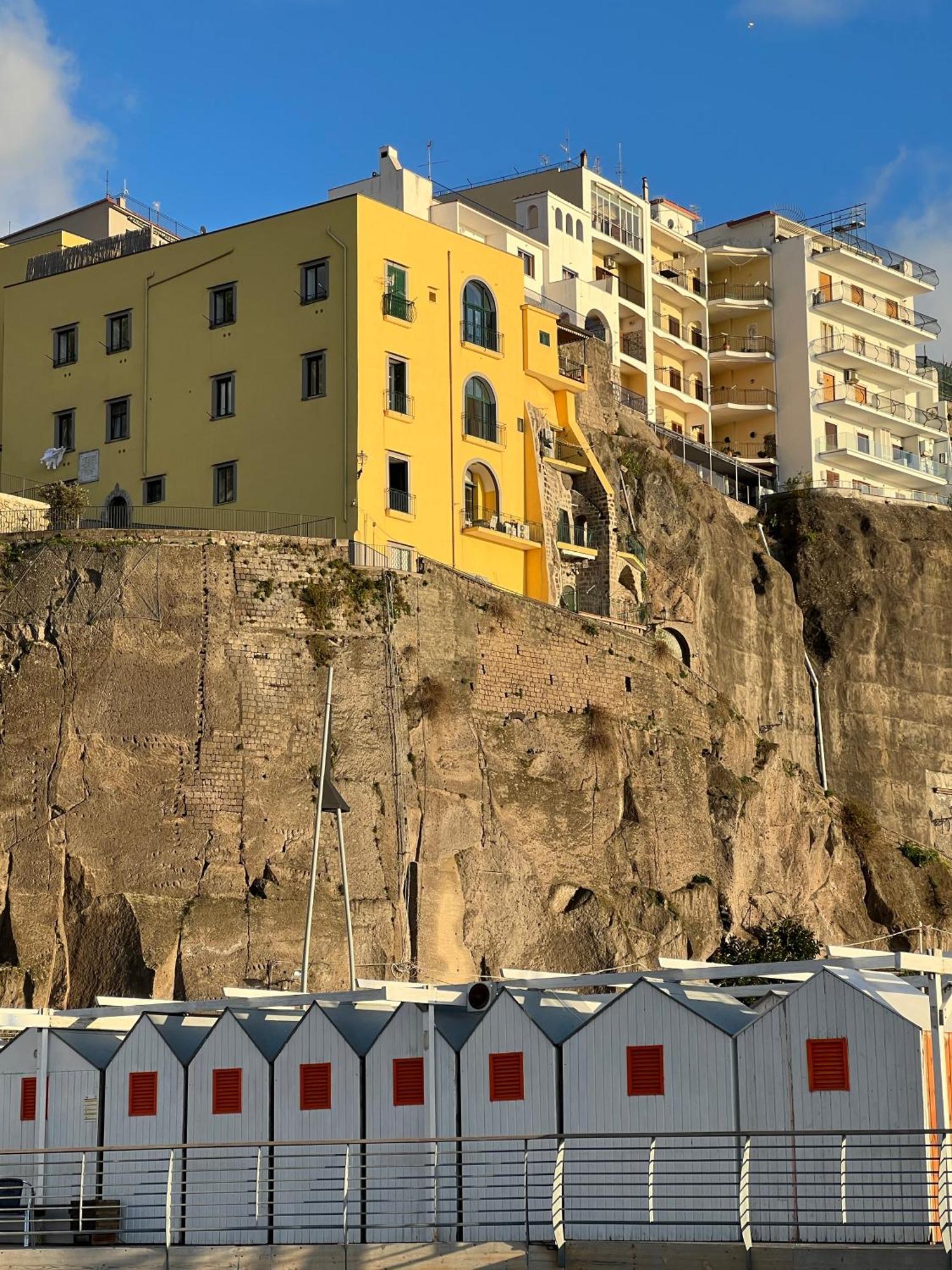 Dipintodazzurro, Appartamento Sul Mare Di Sorrento Meta Kültér fotó